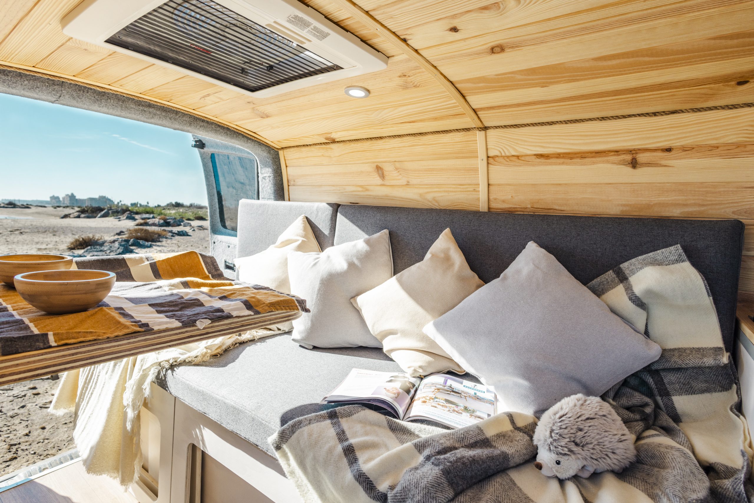 Volkswagen Transporter 23