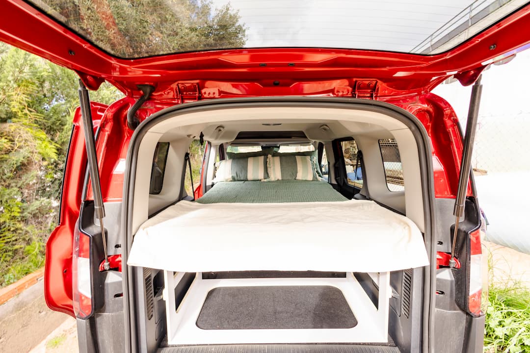 Ford Tourneo Courier 3